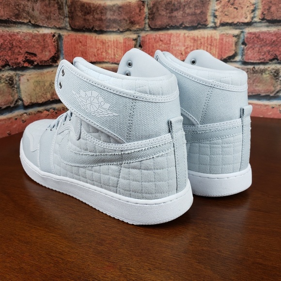 🦈  Air Jordan 1 KO High OG Quilted Platinum White - Picture 5 of 8